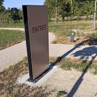 Totem-signalisation-2